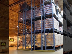 Heavy Duty Double Deep Pallet Racking Untuk Penyesuaian Gudang Supermarket